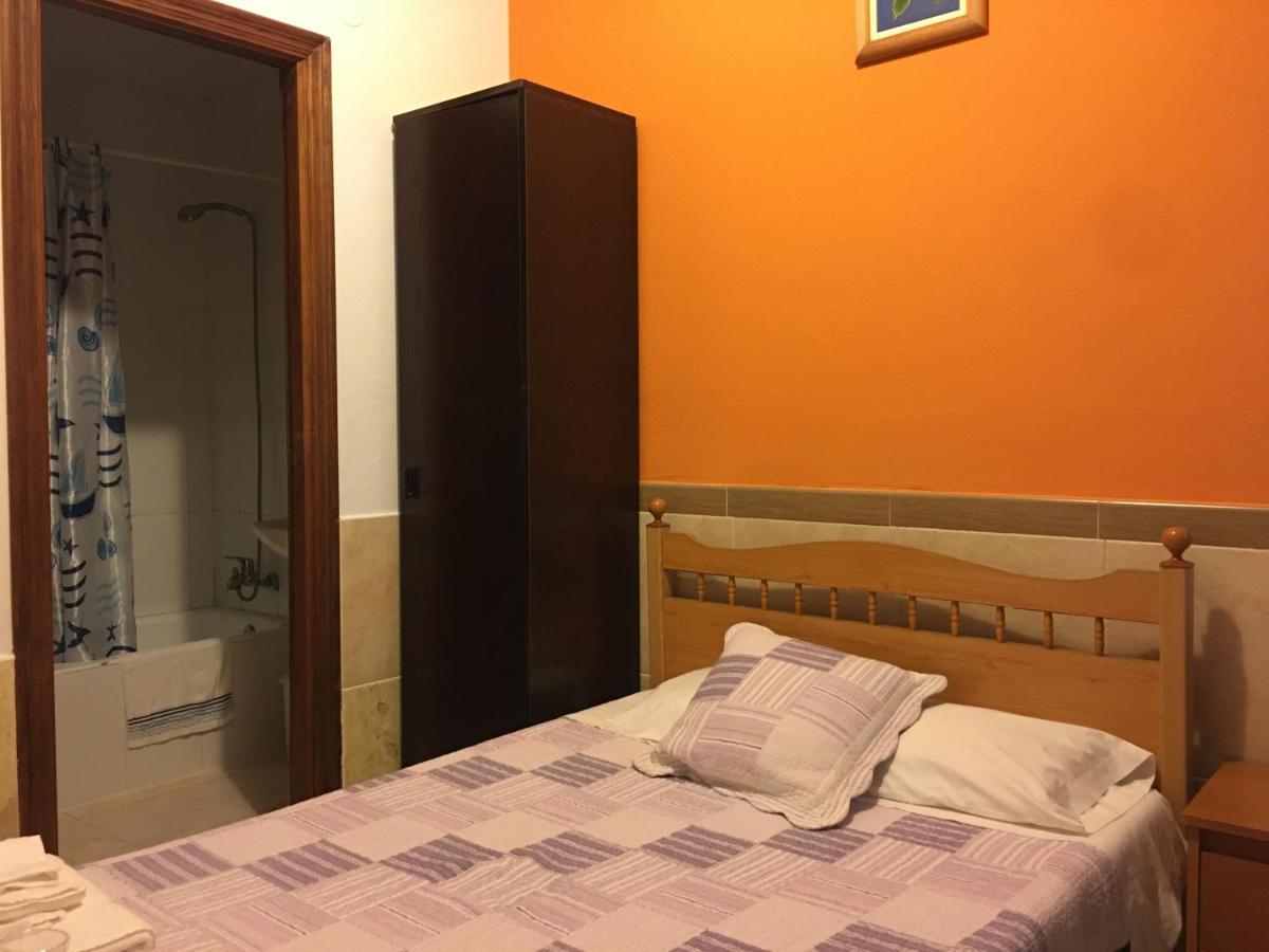 Hostal O Labrador Pensión O Hospital